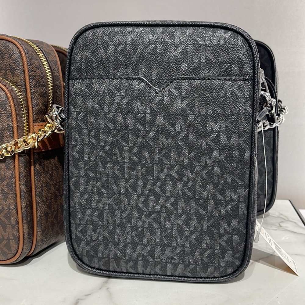 Michael Kors Women's Jet Set Travel Medium Logo Adult Crossbody Bag Black - Picture 8 of 16